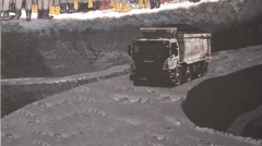 Unter der Grube; Madenciler -1- (2015)