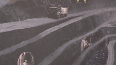 Unter der Grube; Madenciler -2- (2015)